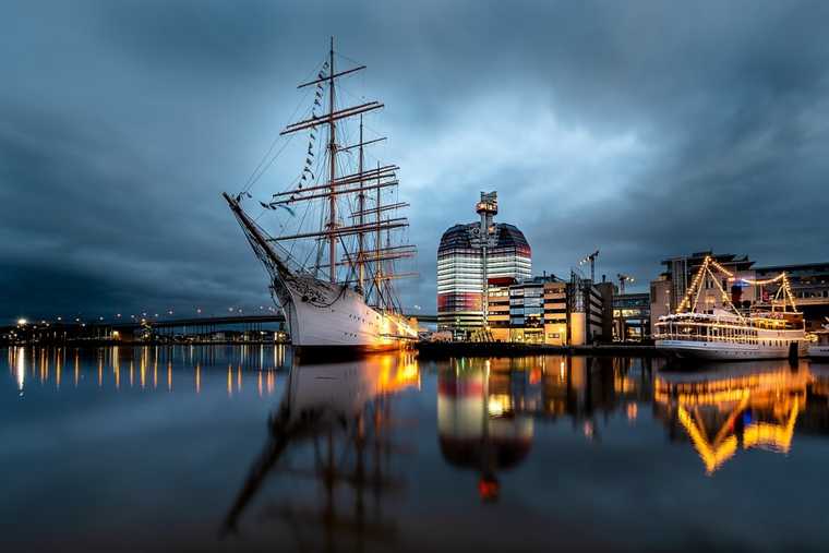 Foto av Göteborgs hamn av fotograf Pasi Mämmelä